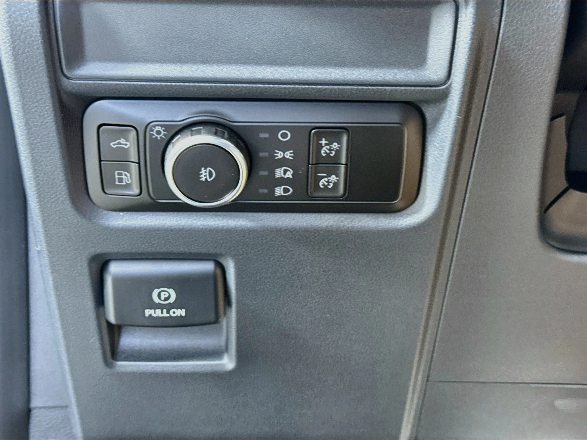 New 2026 Avalanche Ford STX® image 10