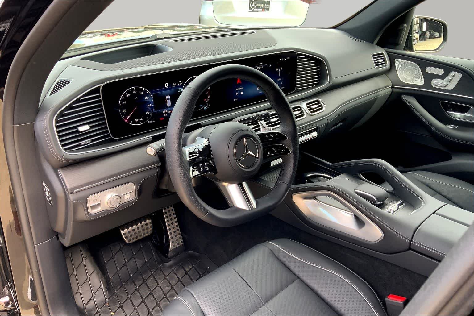 Certified Used 2026 Obsidian Black Metallic Mercedes-Benz GLS 580 image 16