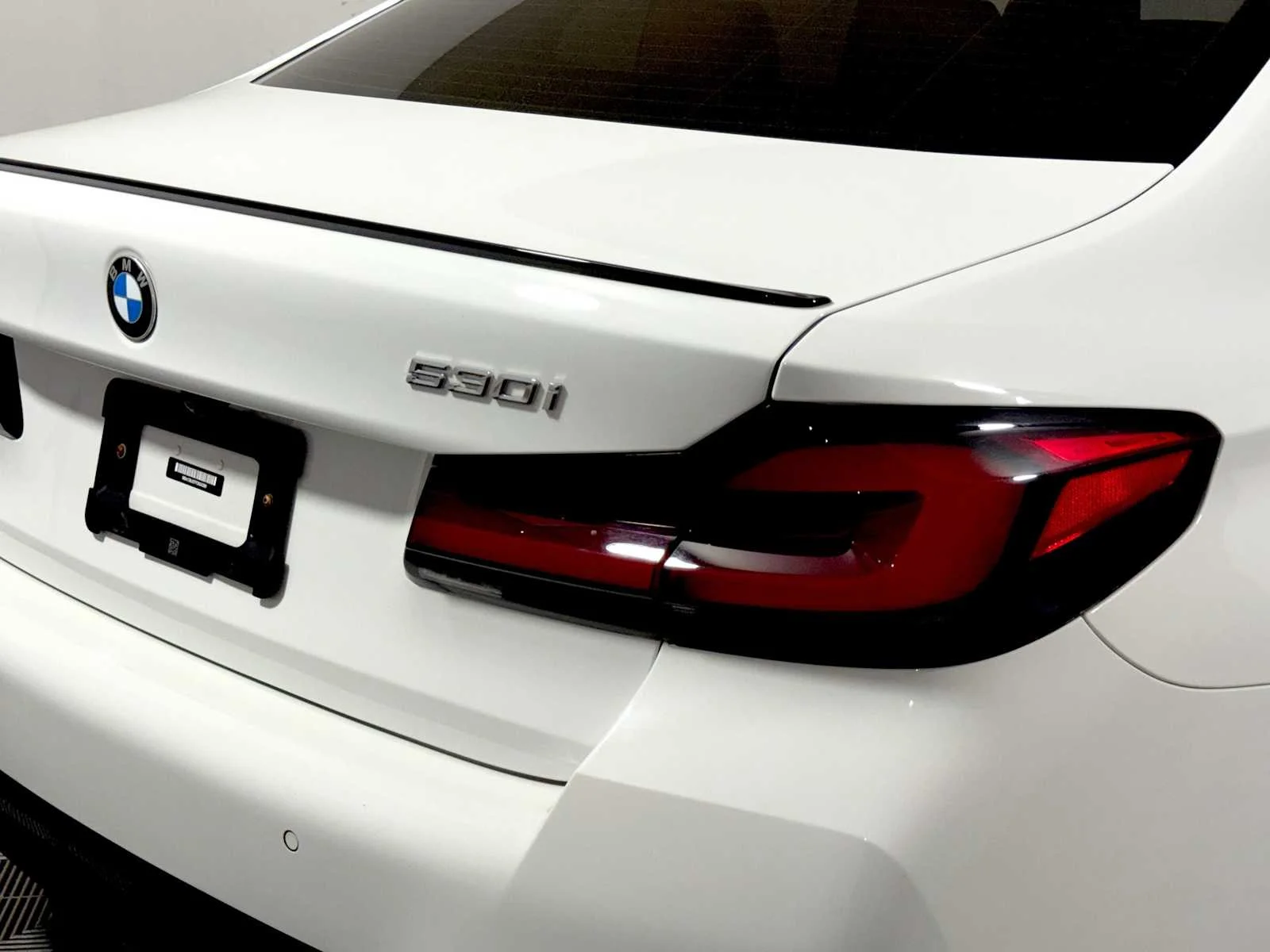 2023 BMW 5 Series 530i - Photo 28