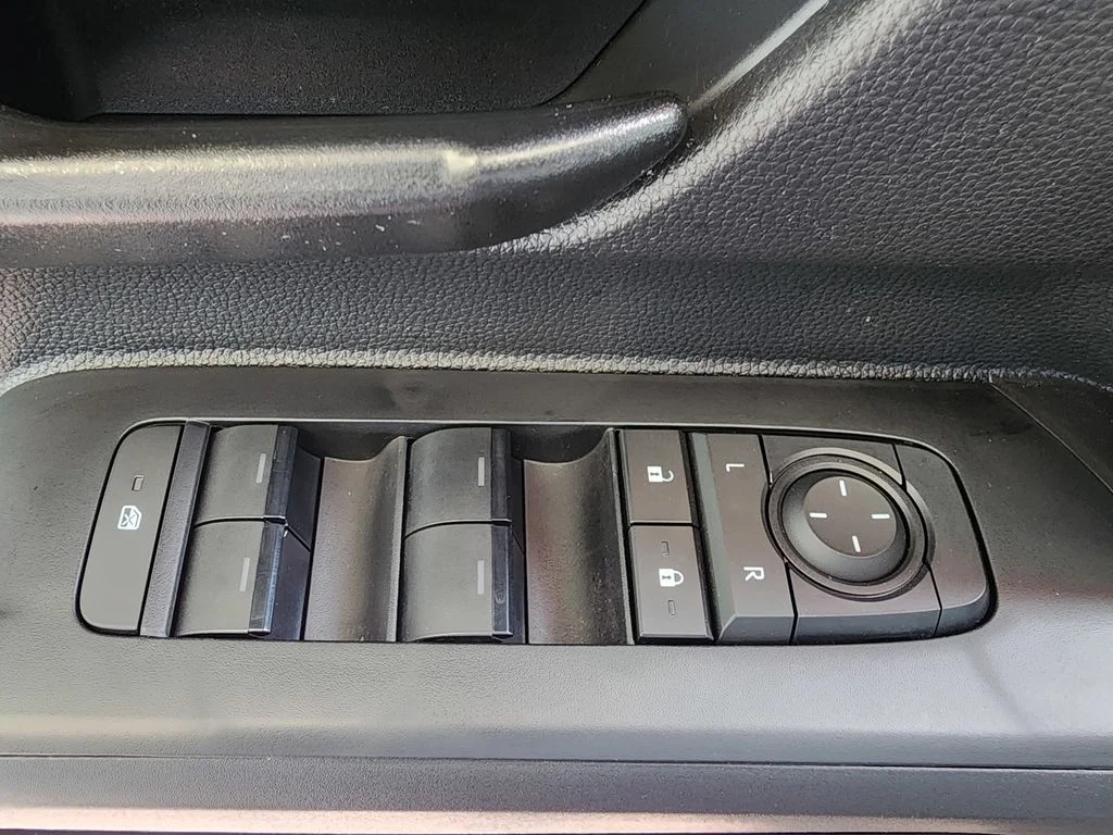 Used 2025 Black Toyota SR5 image 15