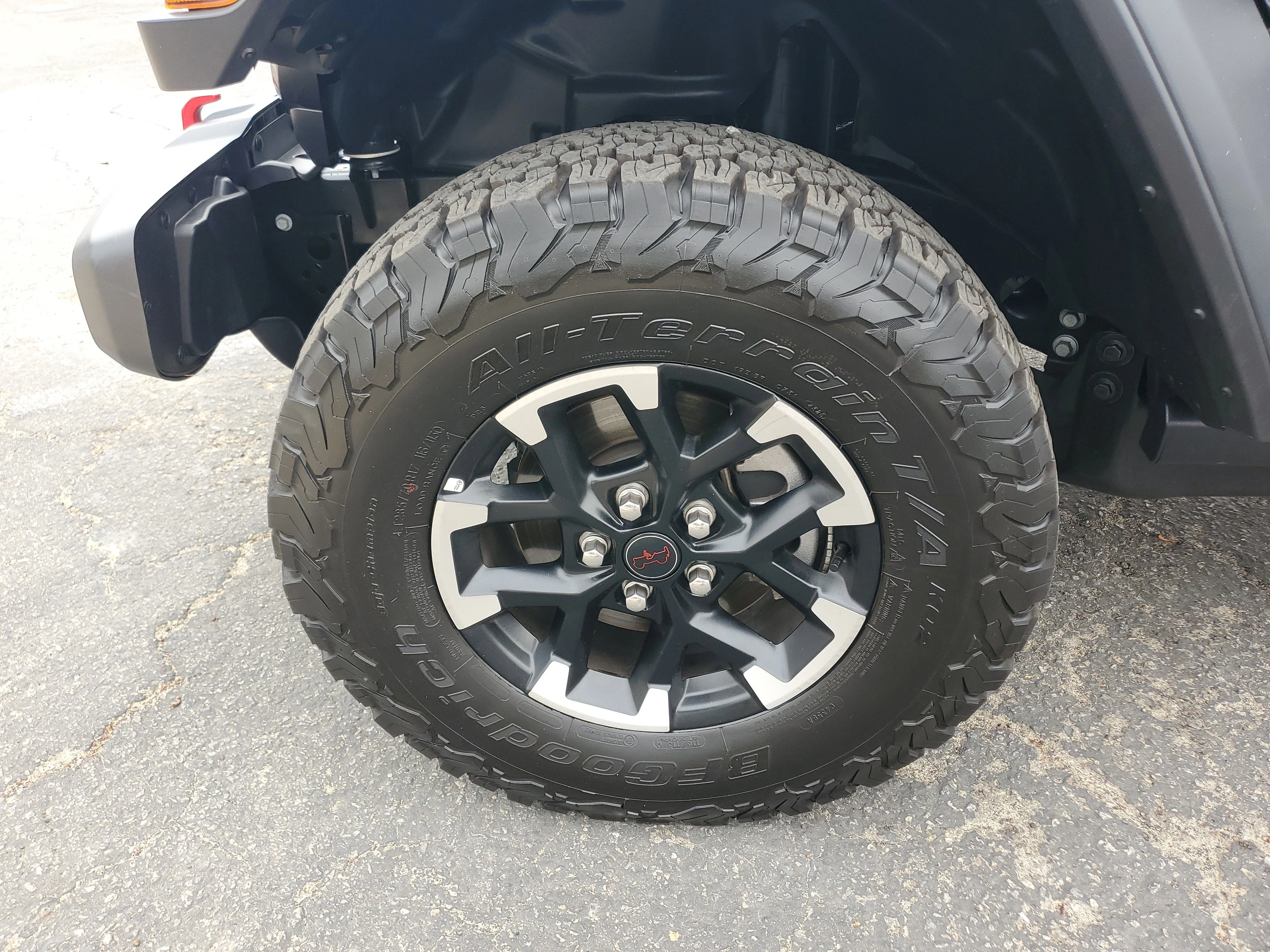 Certified Used 2026 Gray Jeep Rubicon image 11