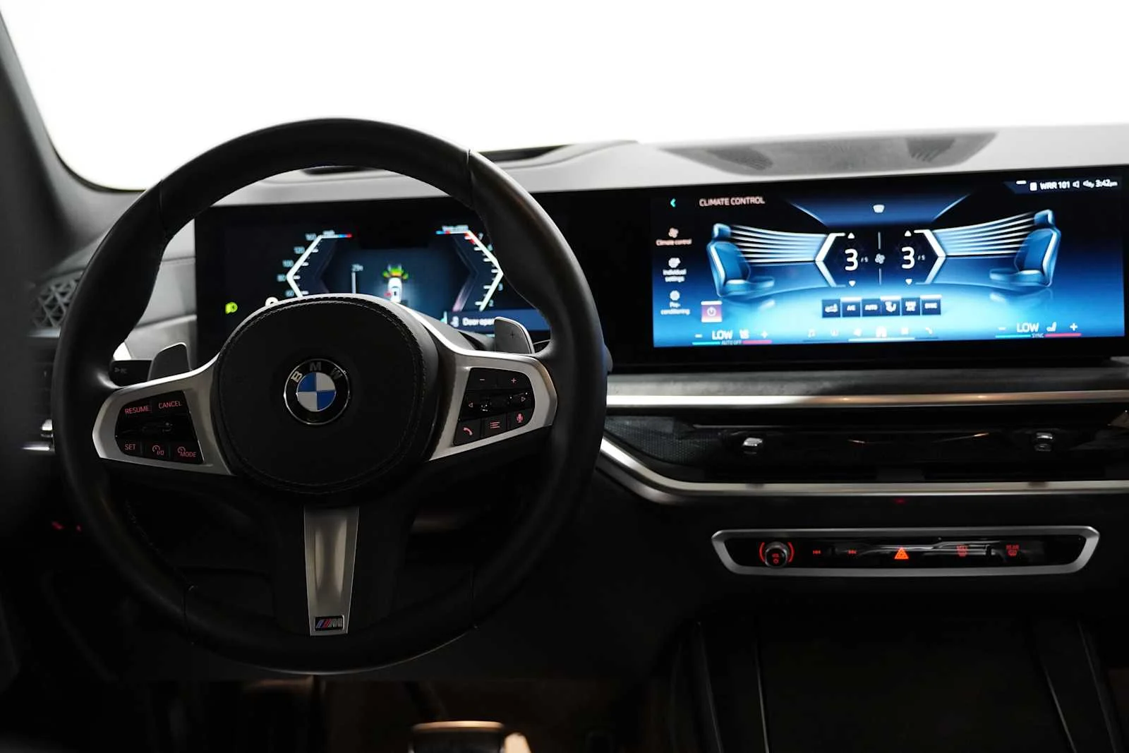 Certified Used 2024 Alpine White BMW xDrive40i image 24