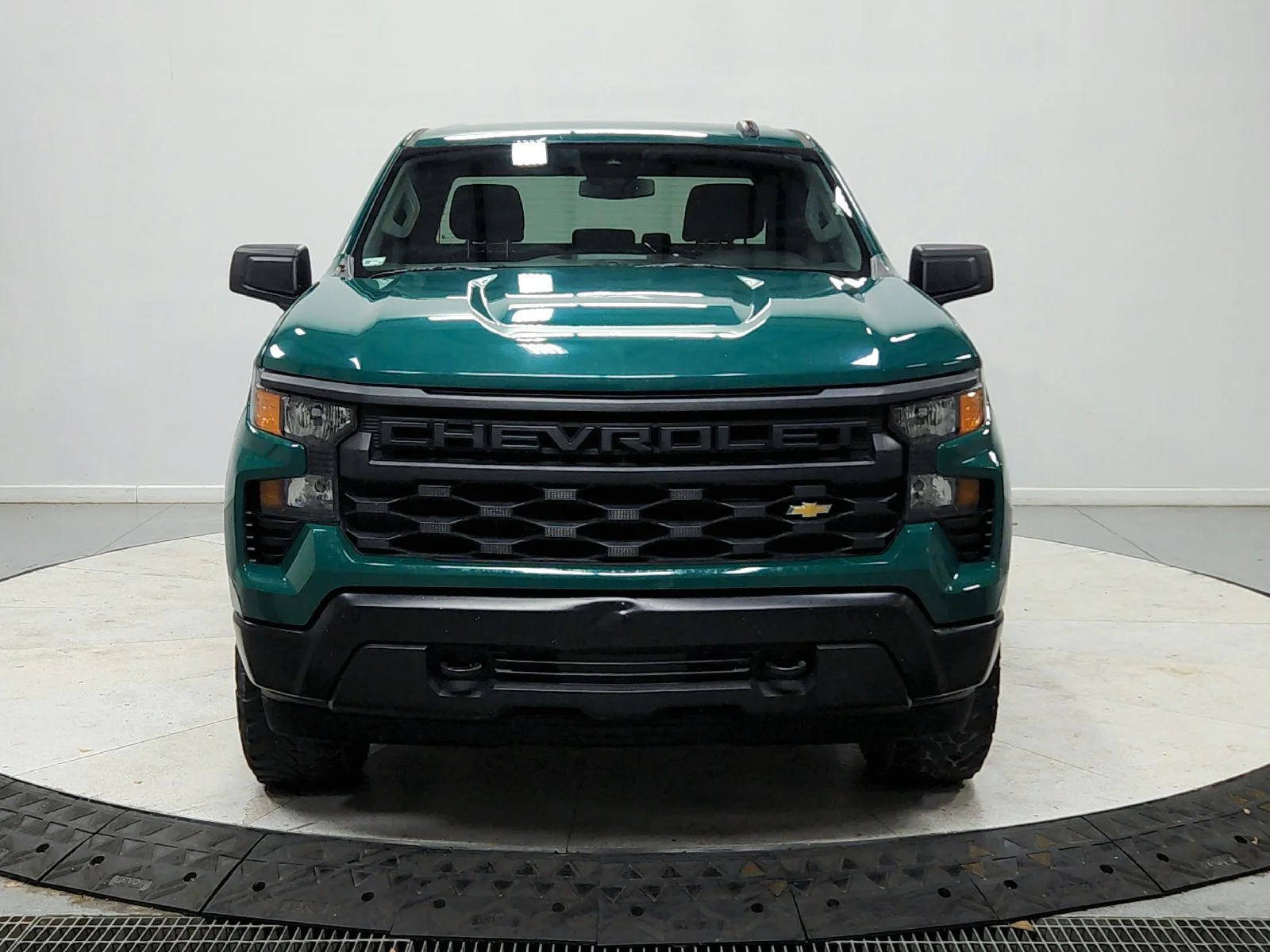 Used 2023 Green Chevrolet WT image 3