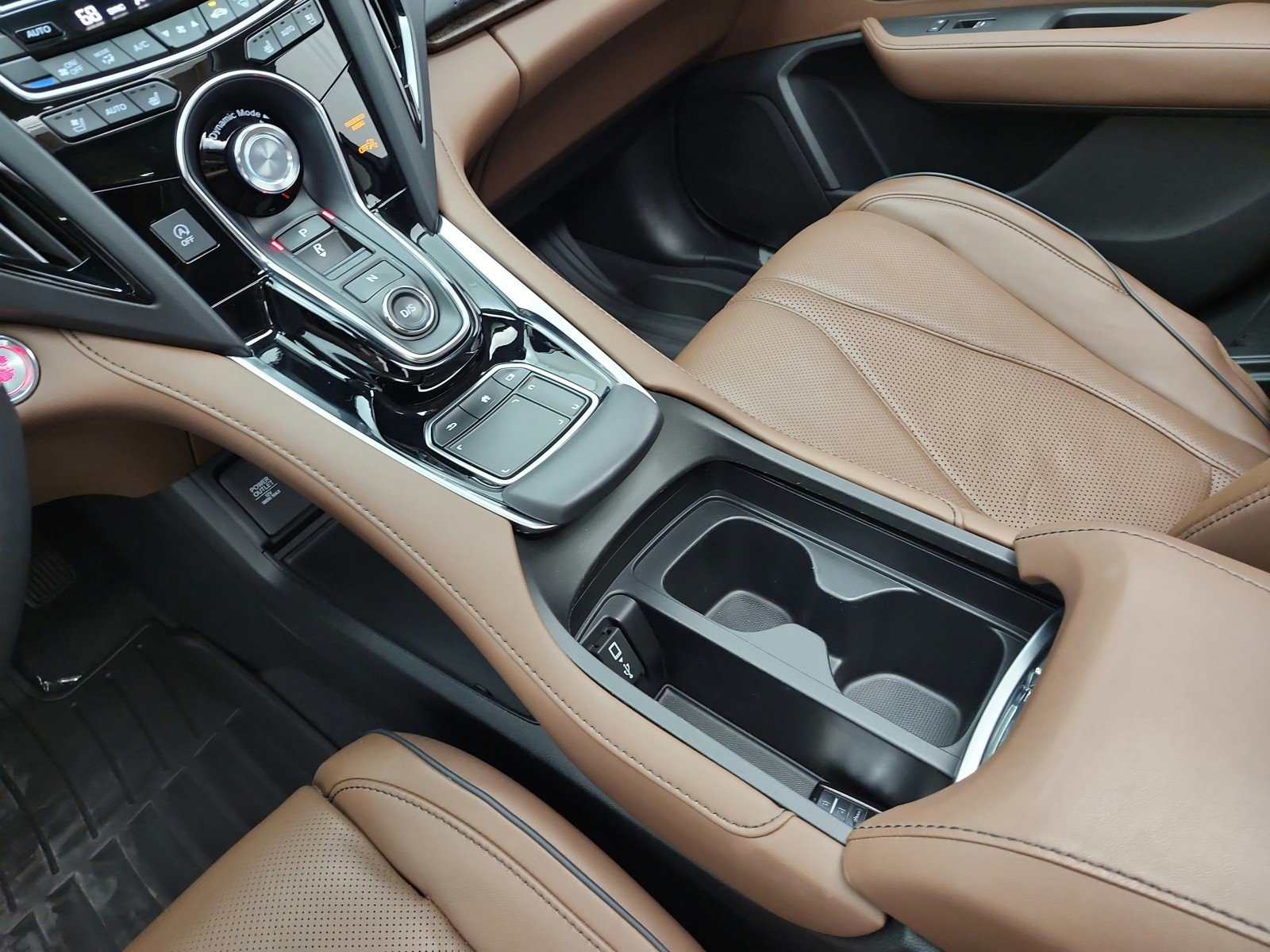 Used 2019 White Diamond Pearl Acura FWD w/Advance Pkg image 11