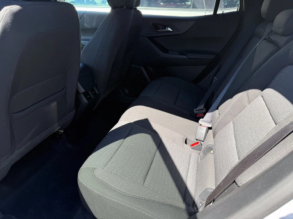 Used 2026 Summit White Chevrolet LT image 4