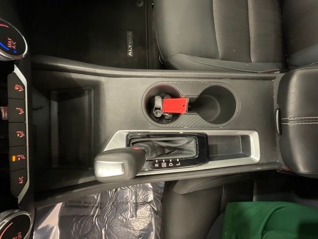 Used 2025 Gray Nissan 2.5 SV image 21