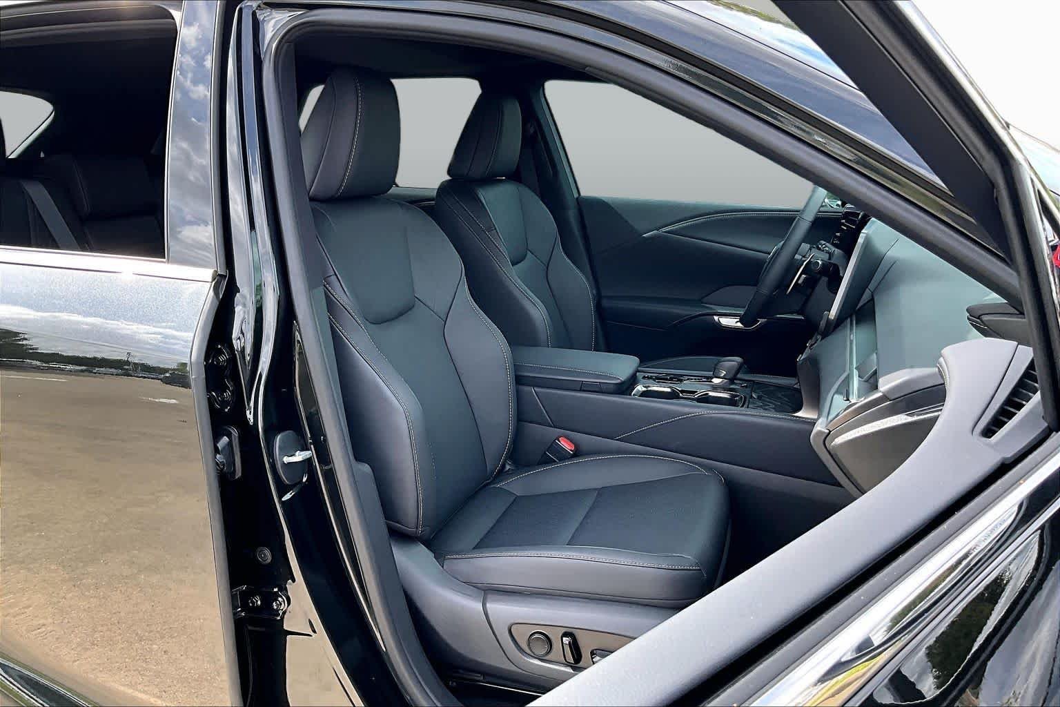 Used 2026 Caviar Lexus Premium+ image 7