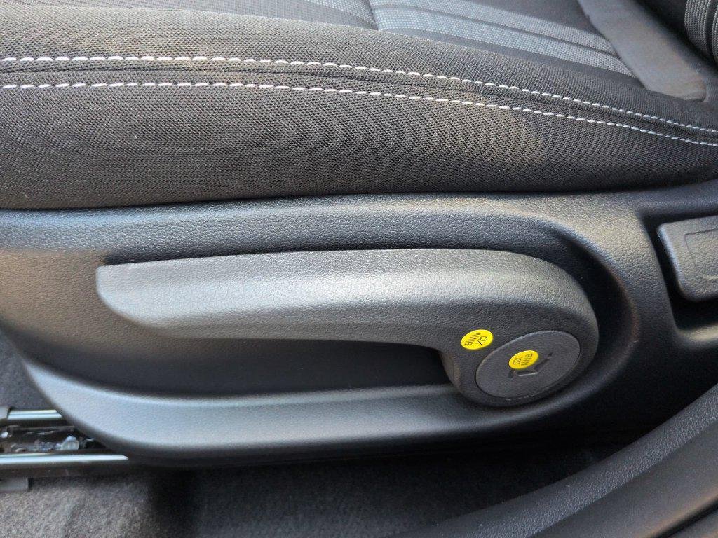 New 2026 Gray Hyundai SEL image 27