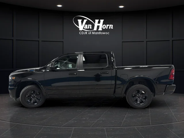 Used 2025 Diamond Black Ram Big Horn/Lone Star image 4