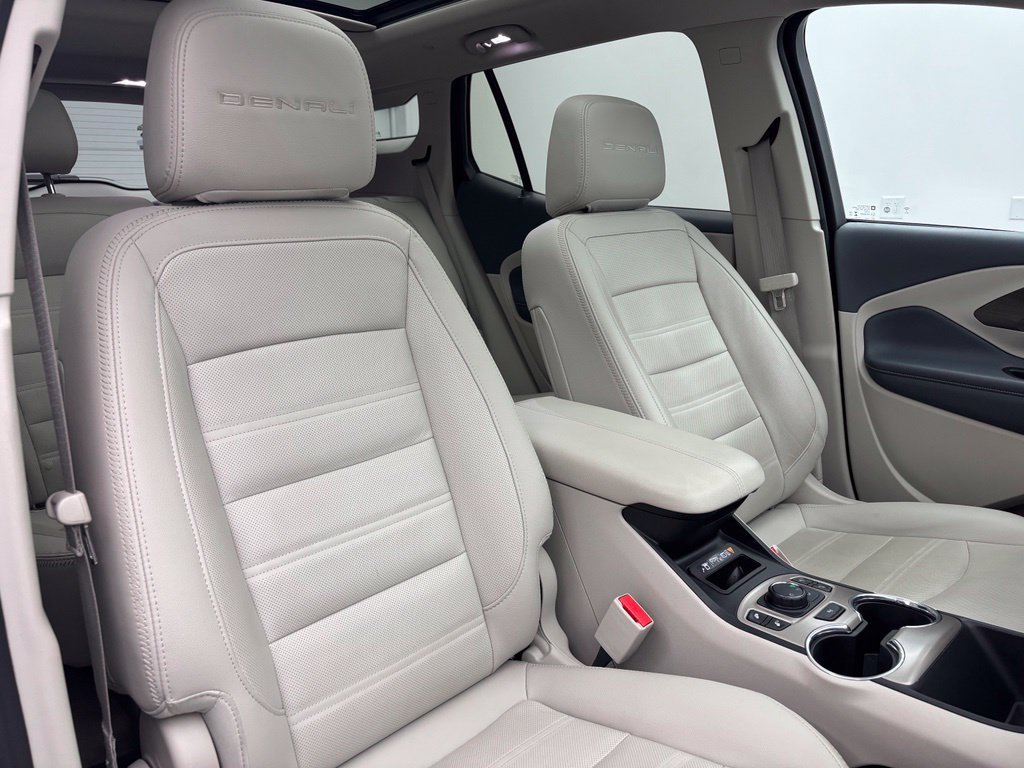 Certified Used 2023 White Frost Tri-Coat GMC Denali image 34