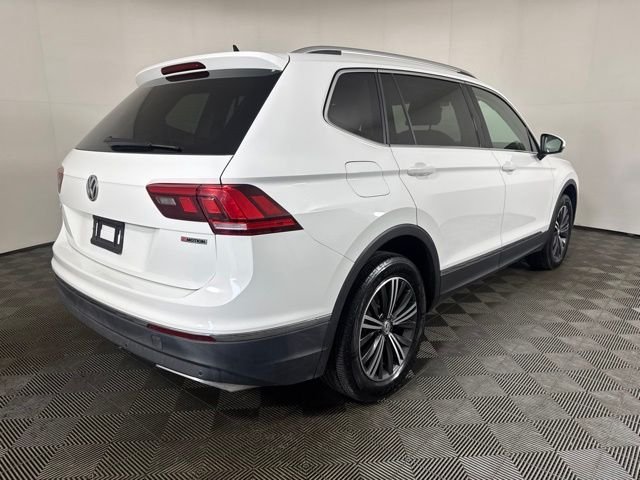 Used 2019 White Volkswagen 2.0T SEL image 3