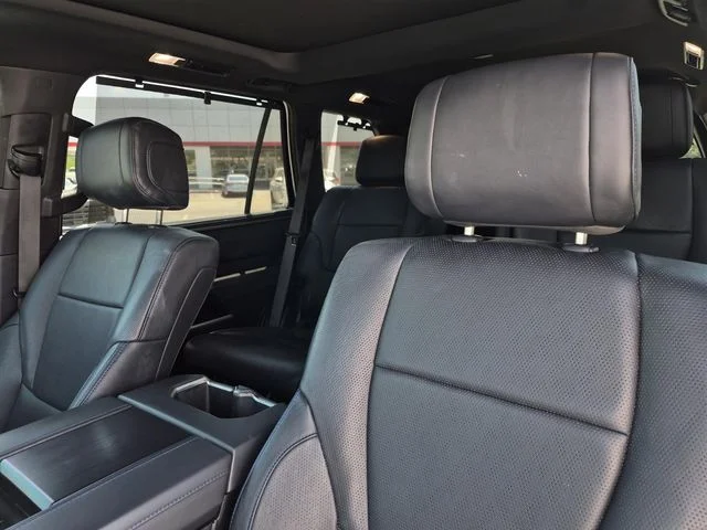 Used 2023 Wind Chill Pearl Toyota Platinum image 11