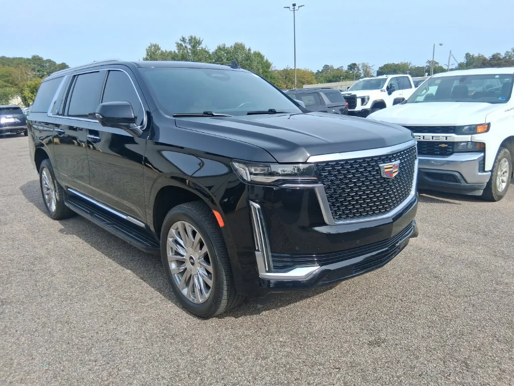 Used 2023 Black Cadillac Premium image 3