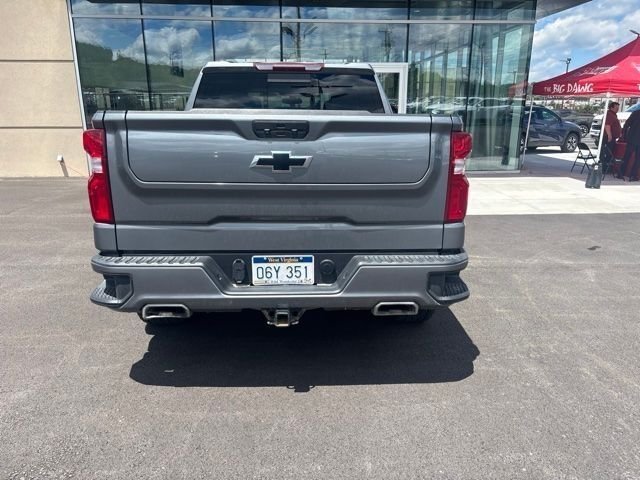 Used 2022 Gray Chevrolet RST image 14