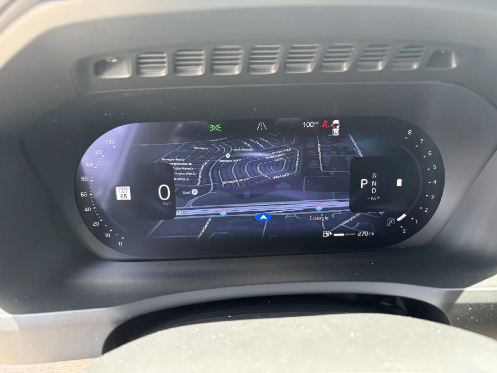 2026 Volvo XC90 Plus - Photo 17