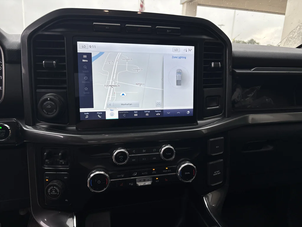 Used 2023 Avalanche Ford XLT image 4