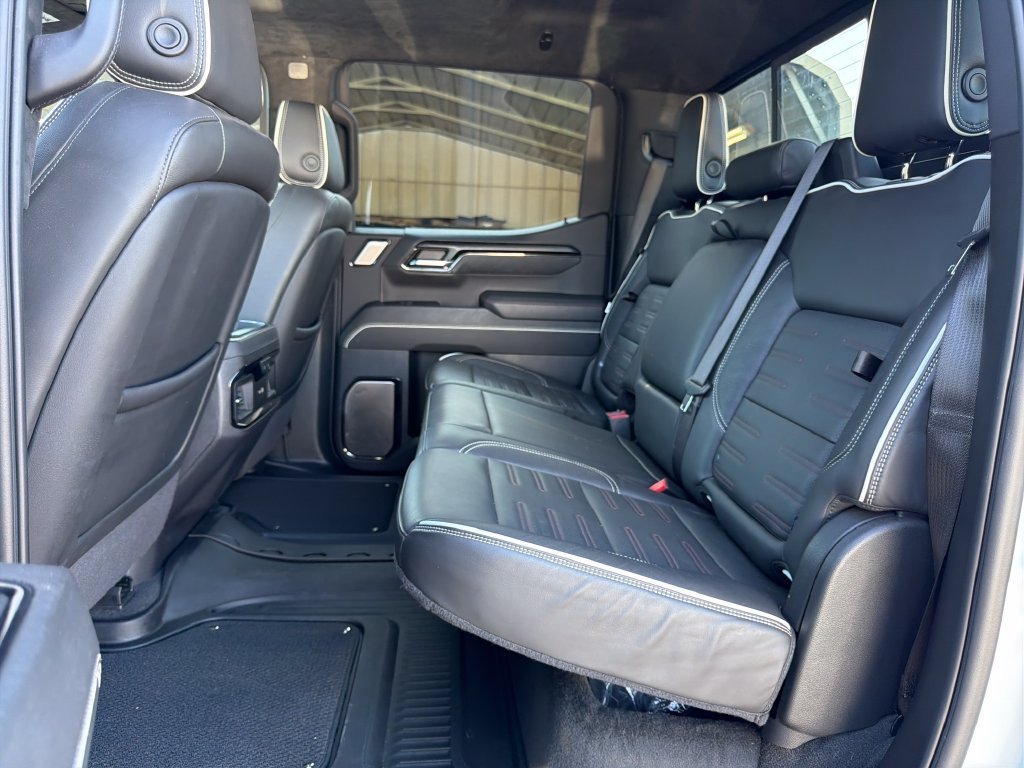 2024 GMC Sierra 1500 AT4X - Photo 28