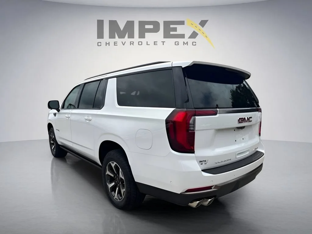 New 2026 Summit White GMC AT4 Ultimate image 3