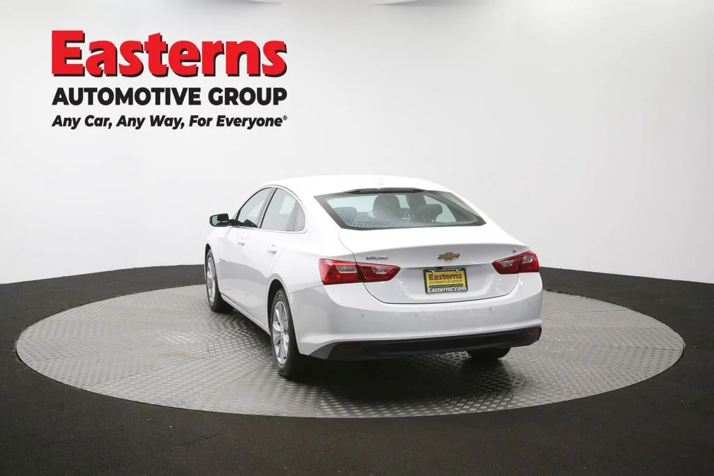 Used 2025 White Chevrolet LT image 36