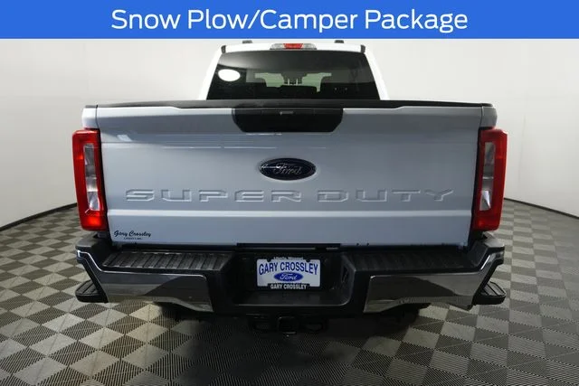 New 2026 Oxford White Ford F-350® XLT image 4