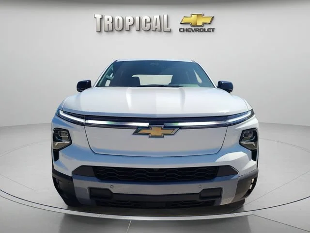 New 2026 Summit White Chevrolet LT - Extended Range image 8