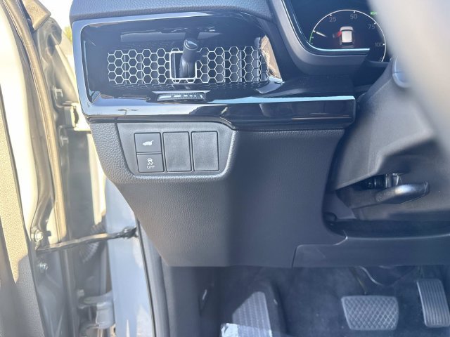 2025 Honda CR-V Sport Touring - Photo 32