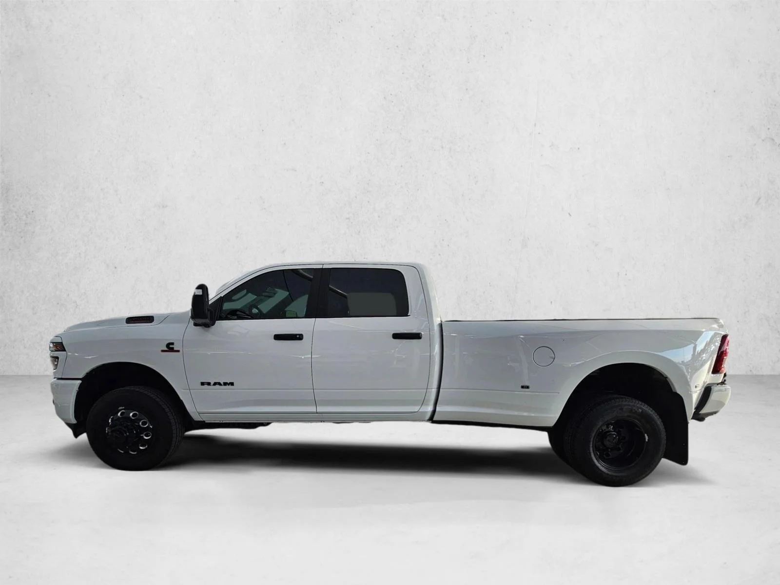 New 2026 Bright White Clear-Coat Exterior Paint RAM Lone Star image 5