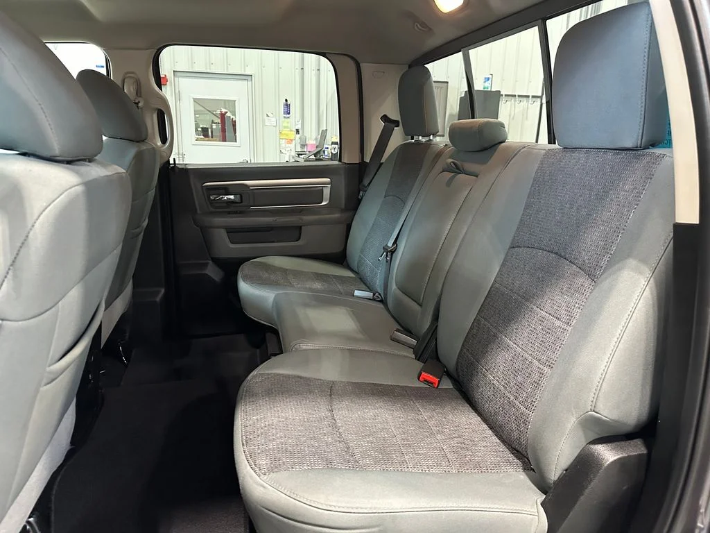 Used 2018 Gray Ram Big Horn image 27