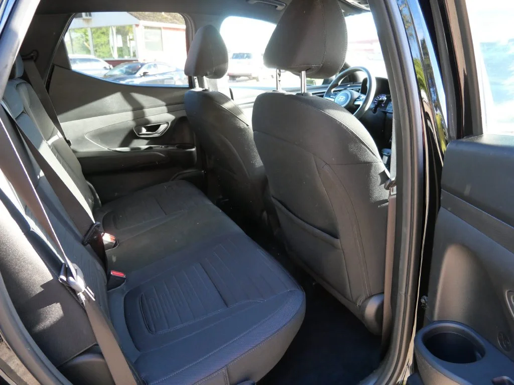 Certified Used 2022 Black Hyundai SEL image 13