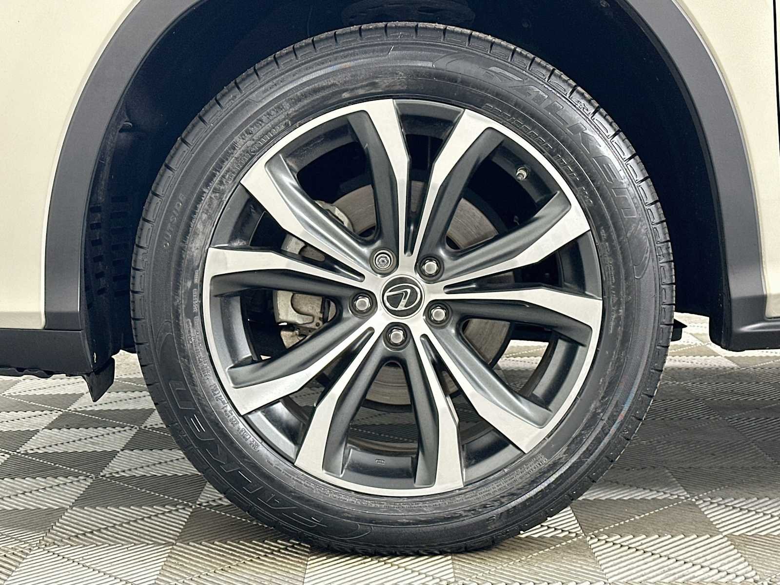 Used 2020 Moonbeam Beige Metallic Lexus  image 29