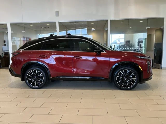 New 2027 2T SUN RED INFINITI Autograph AWD image 7
