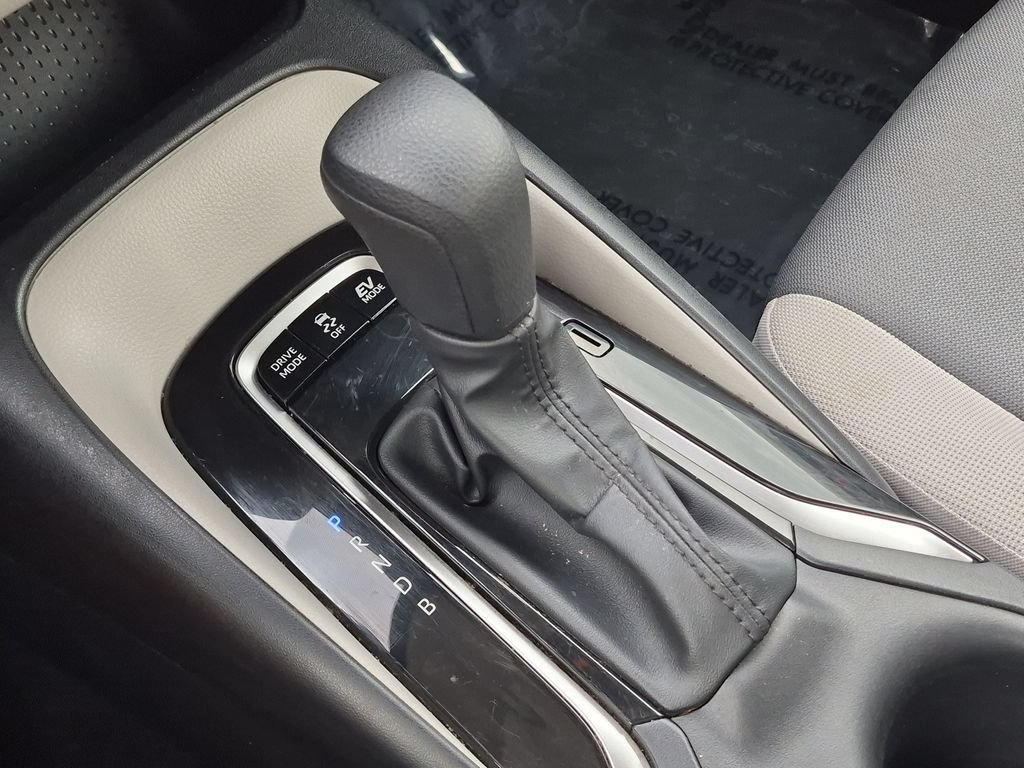 Used 2023 White Toyota LE image 26