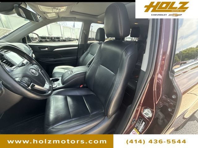 2019 Toyota Highlander XLE - Photo 19