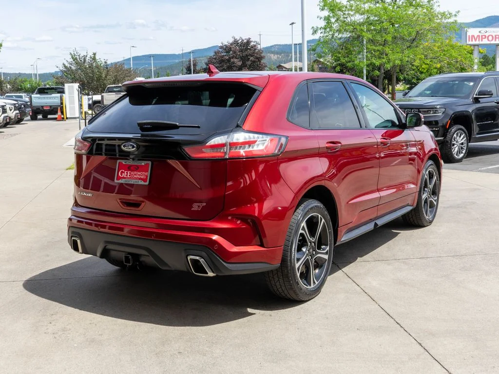Used 2019 Red Ford ST image 7