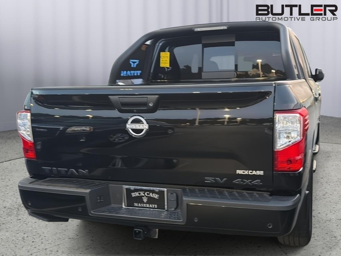 2024 Nissan Titan SV - Photo 8