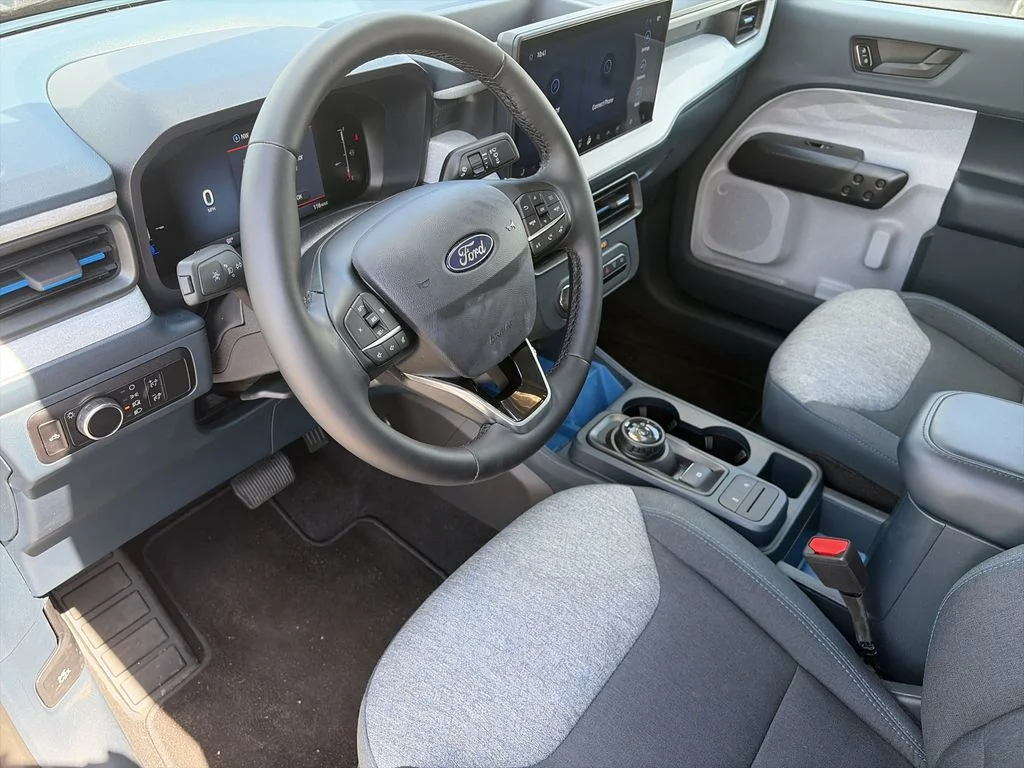 Used 2025 Gray Ford XLT image 11