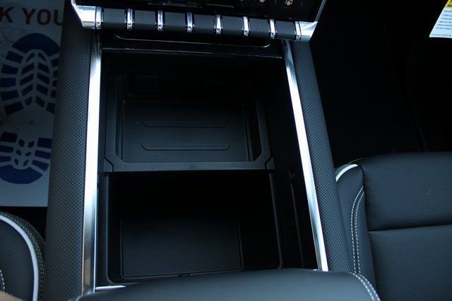 2026 GMC Sierra EV Elevation - Photo 27