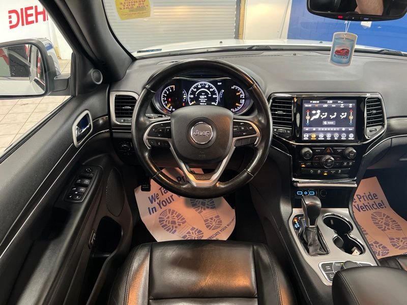 Used 2020 White Jeep Limited image 33