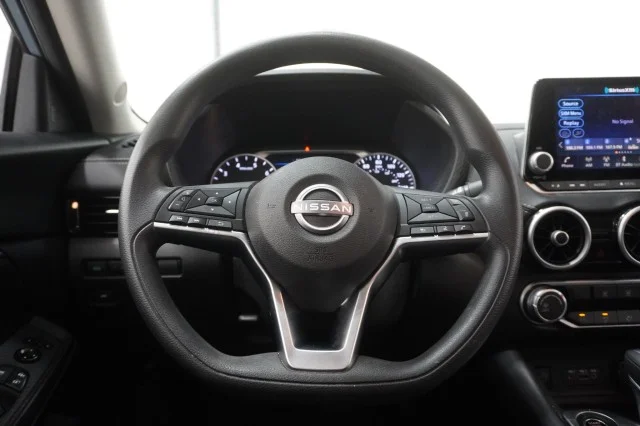 Used 2025  Nissan SV image 18