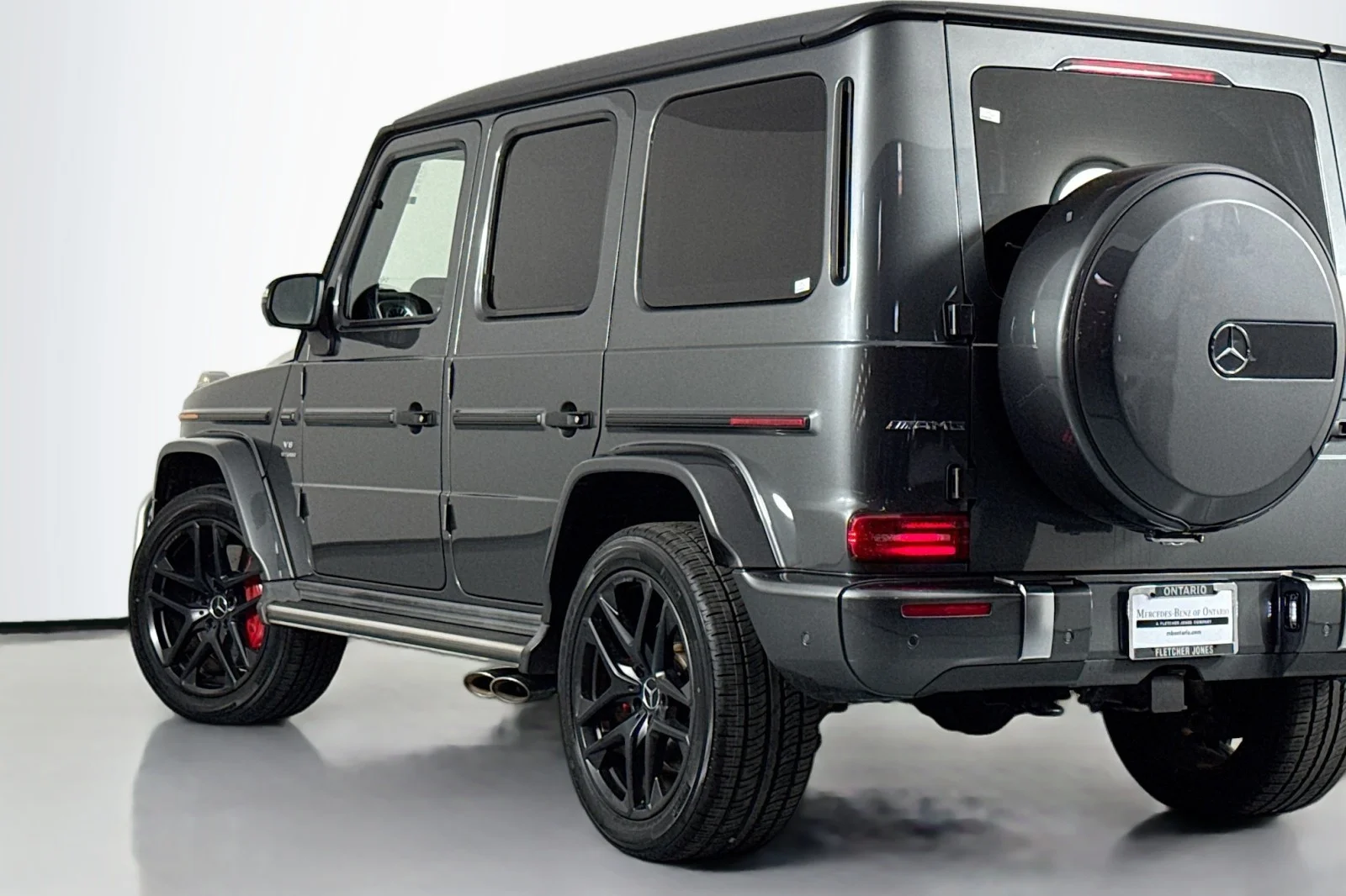 Certified Used 2023 MANUFAKTUR Graphite Metallic Mercedes-Benz AMG® G 63 image 16