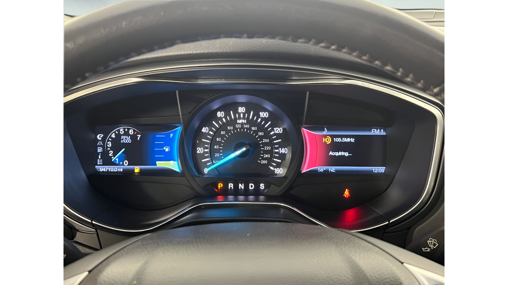 Used 2014  Ford Titanium image 18