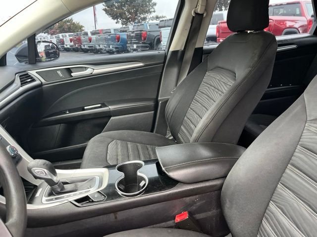 Used 2016 Black Ford SE image 10