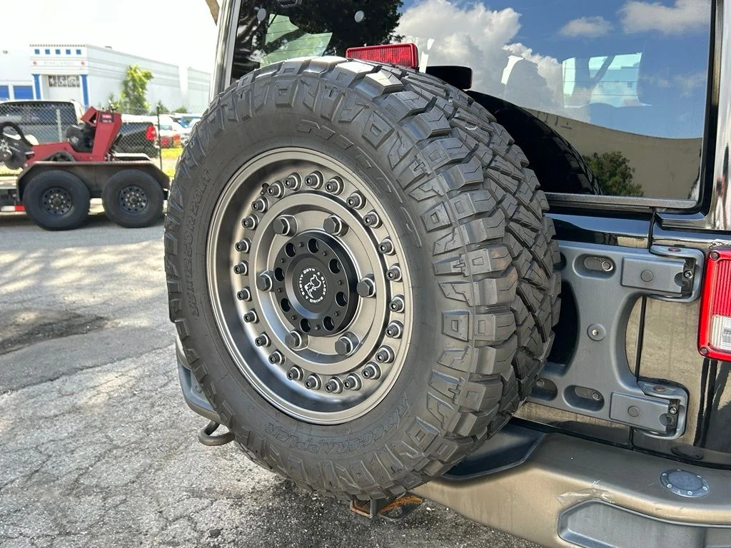 Certified Used 2017 Black Jeep Unlimited Sahara image 42
