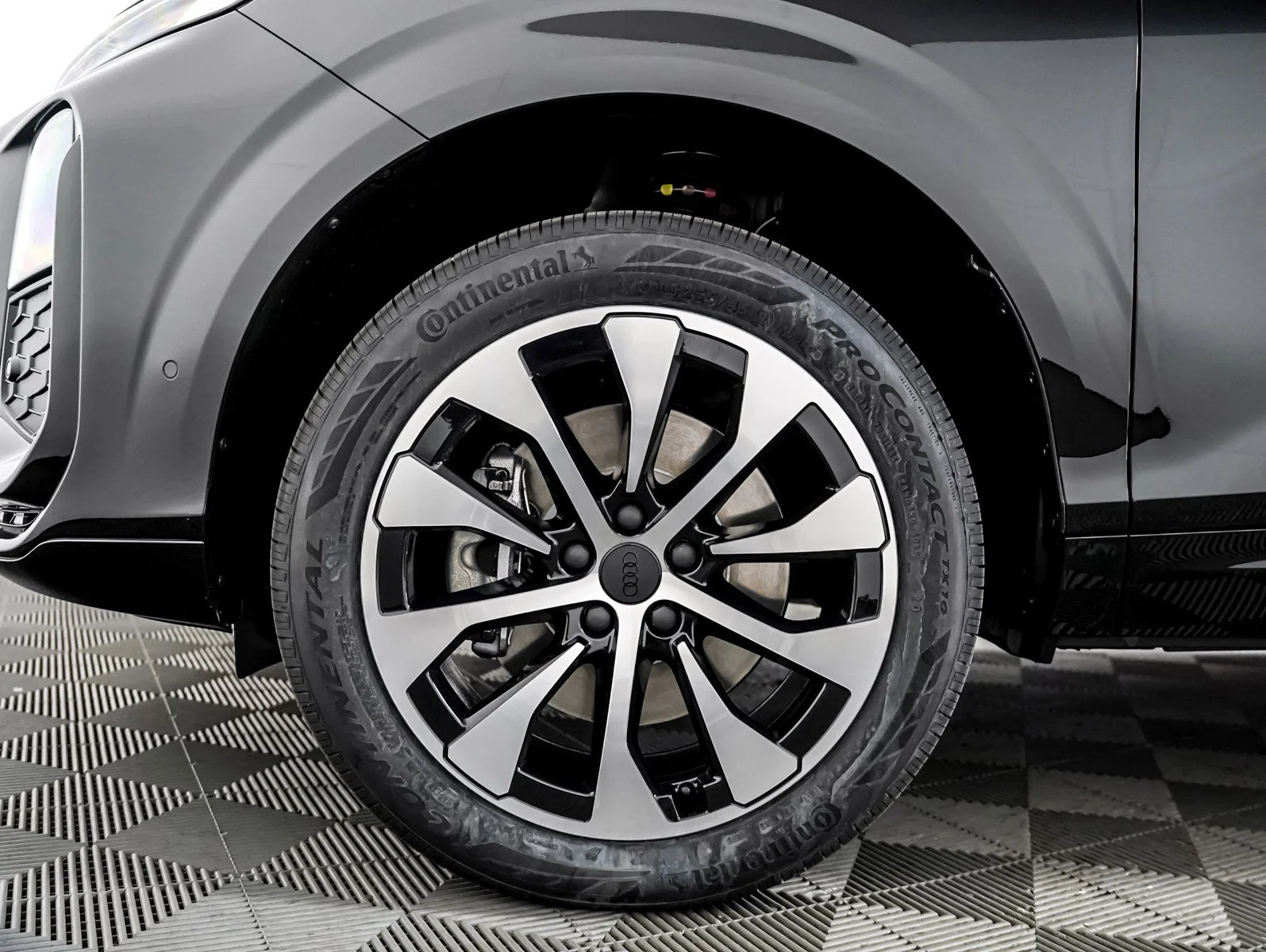 New 2026 Mythos Black Metallic Audi S line image 6