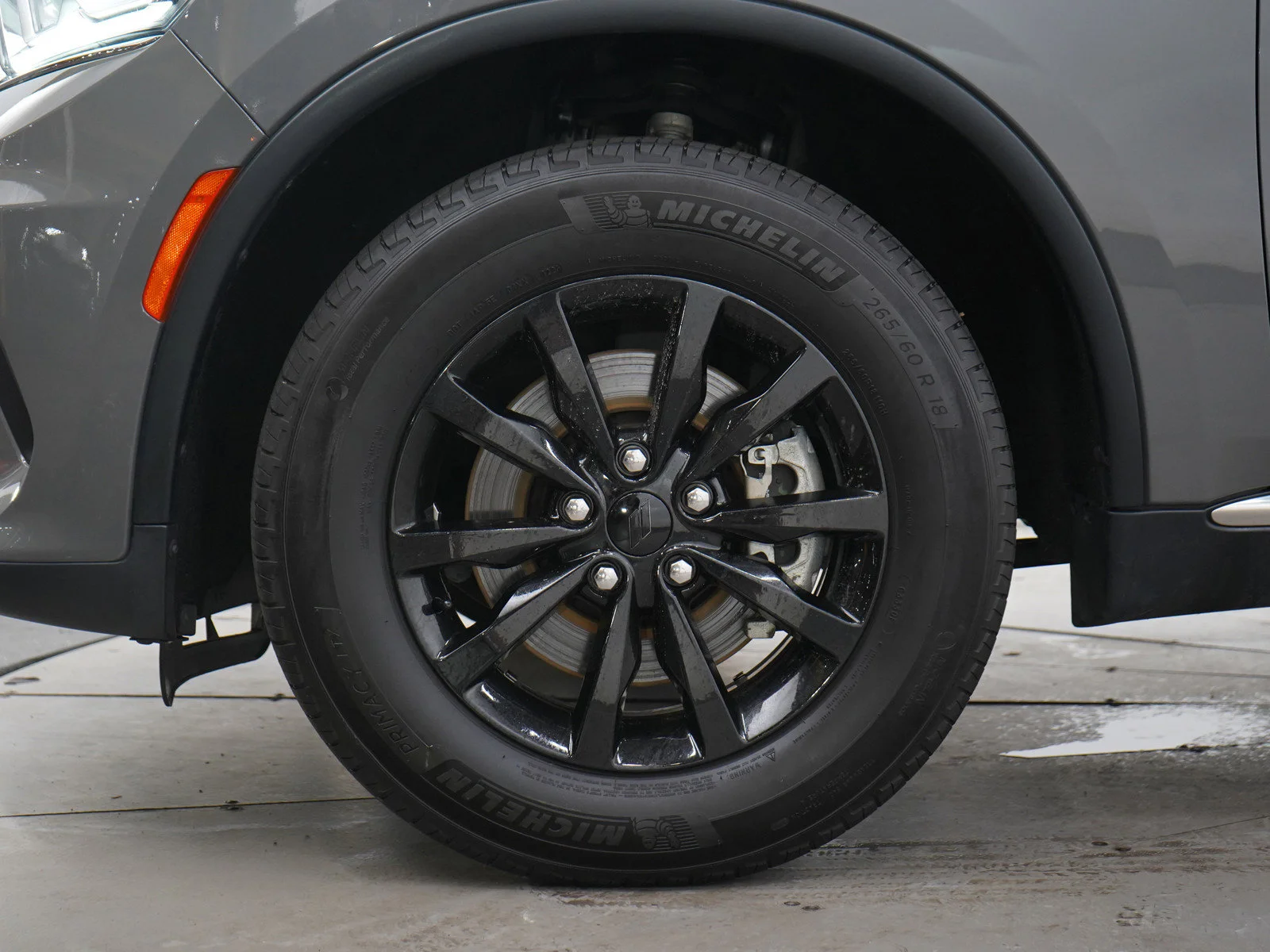 Used 2023 Destroyer Gray Clearcoat Dodge SXT image 28
