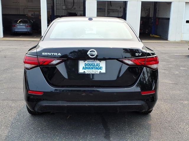 Used 2022 Black Nissan SV image 6