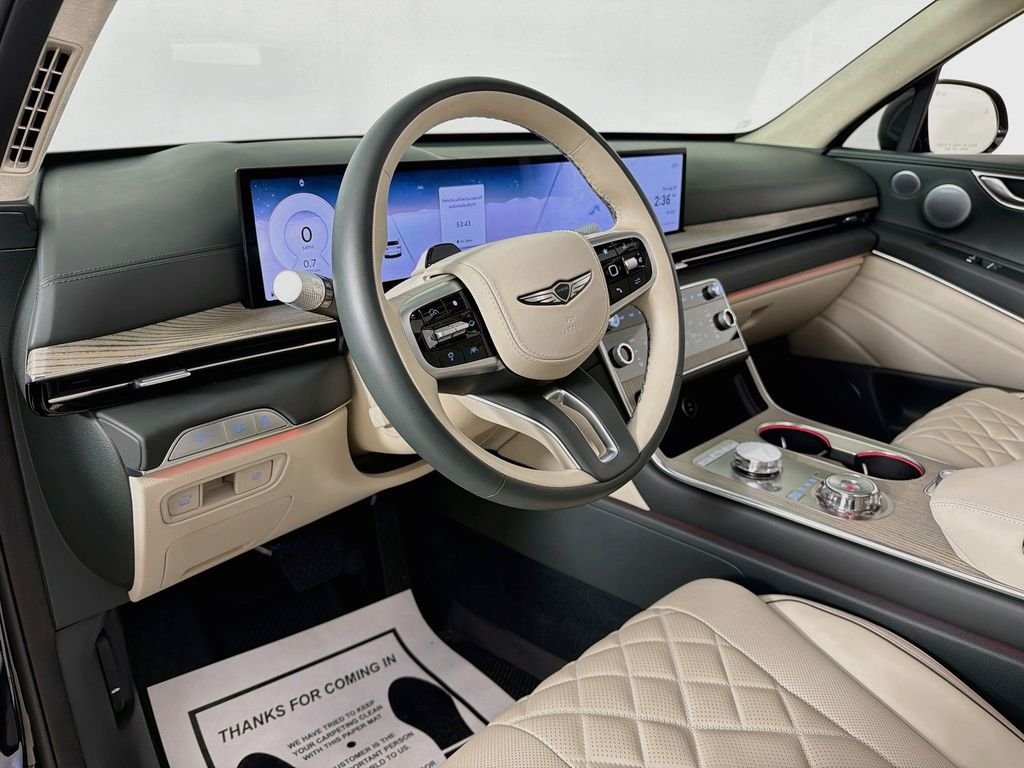 Certified Used 2025 Vik Black Genesis 3.5T Prestige image 9