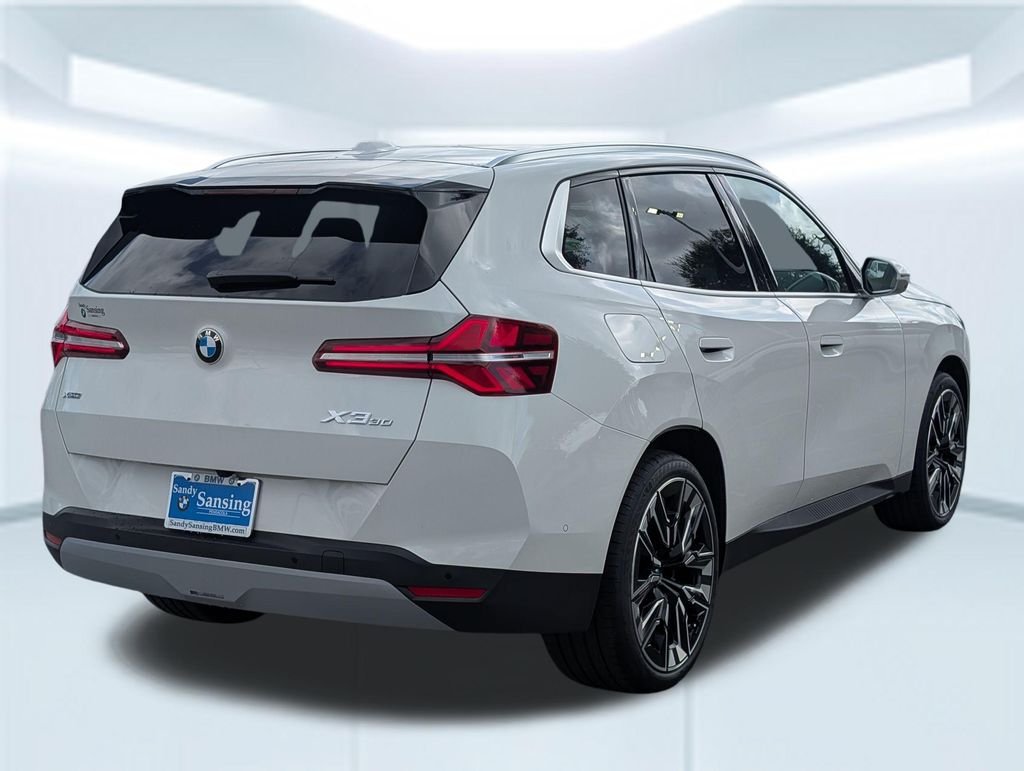 New 2026 Alpine White BMW 30 xDrive image 5