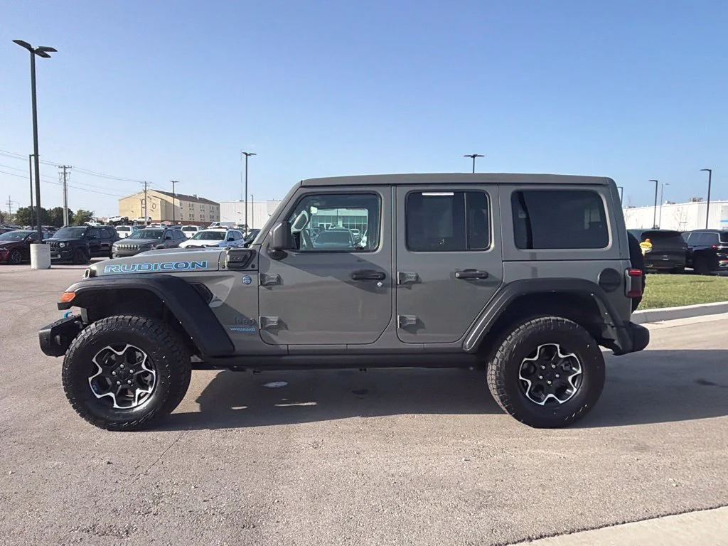 Used 2022 Gray Jeep Unlimited Rubicon 4xe image 3