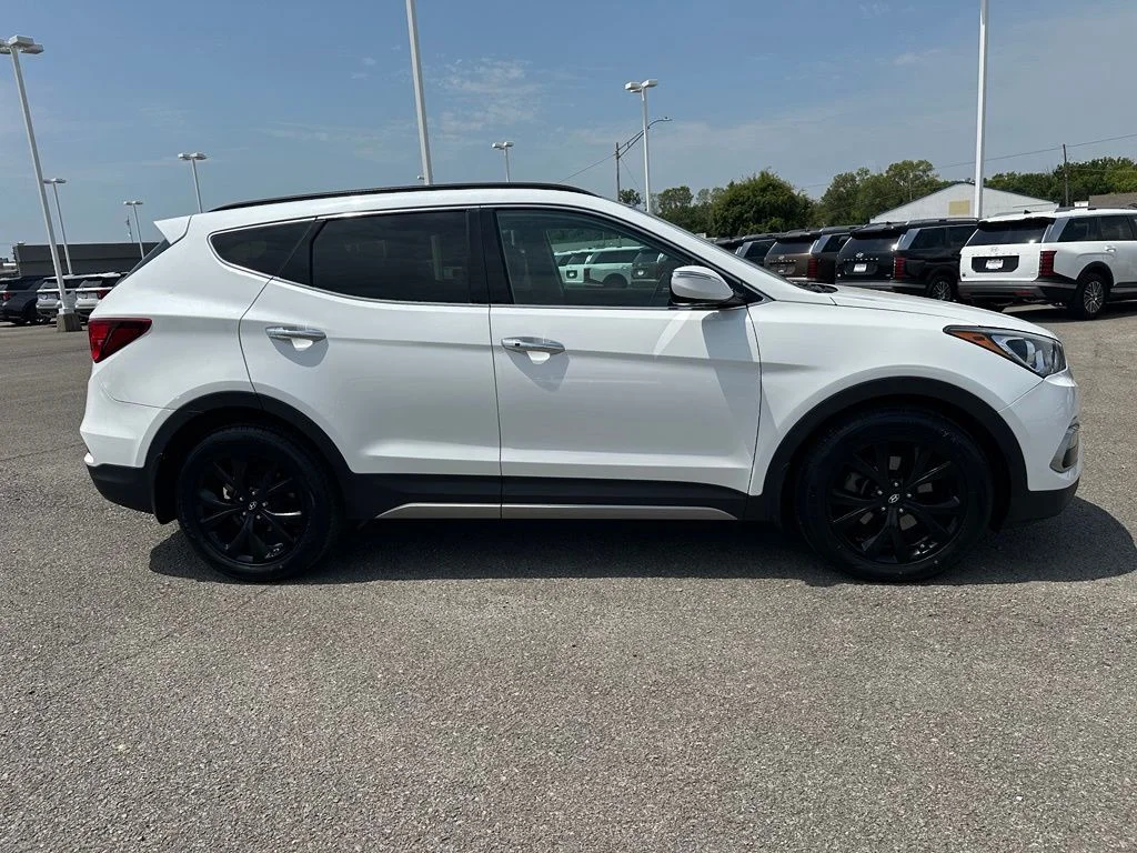 Used 2018 Frost White Pearl Hyundai 2.0T Ultimate image 4